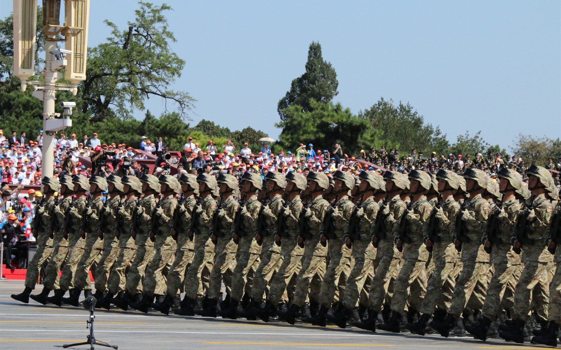 乐鱼电竞在线平台-公牛球迷应援横幅登上主场大屏幕，公牛队主场壁纸