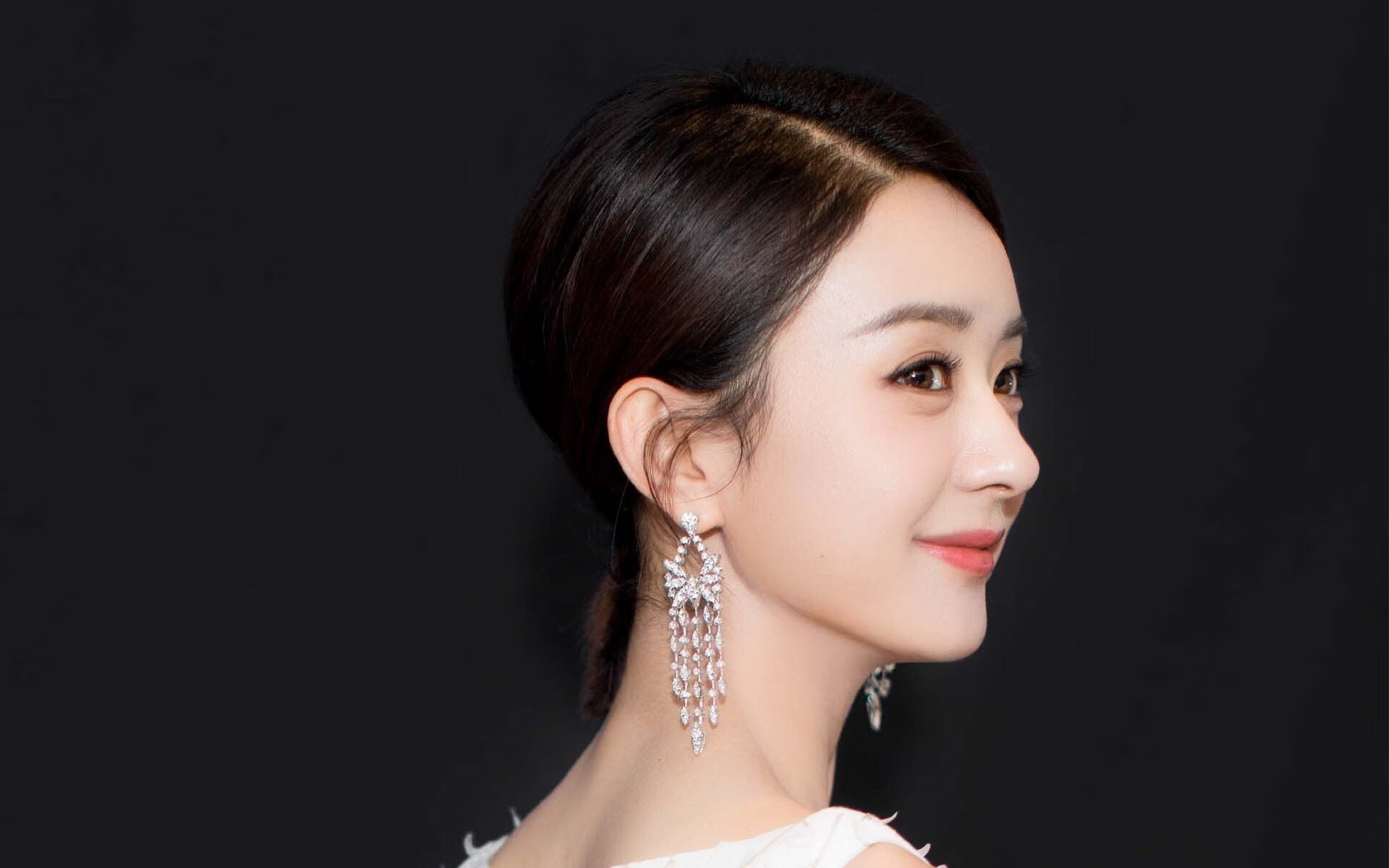 乐鱼vip-森林狼内线球员加入进攻组织训练丰富战术选择，森林狼球队阵容